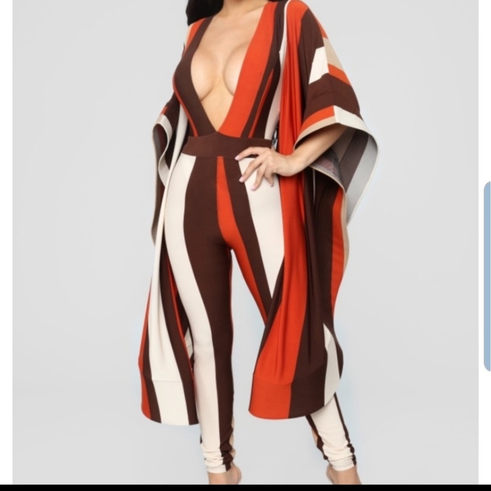 Dramatic jump suit